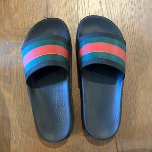 Gucci slides